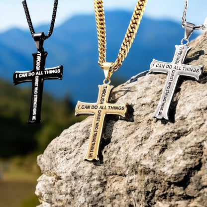 Collier homme, pendentif croix VERSECROSS trois variantes rocher montagnes