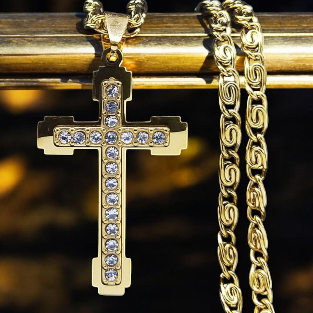  Collier homme, pendentif croix ZIRCOCROSS III doree variante avec zircons chaine byzantine