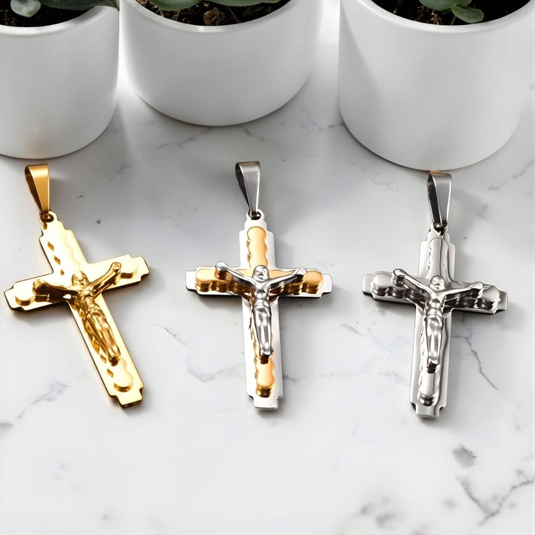 Collier homme, pendentif croix crucifix variantes tables marbres pots plantes