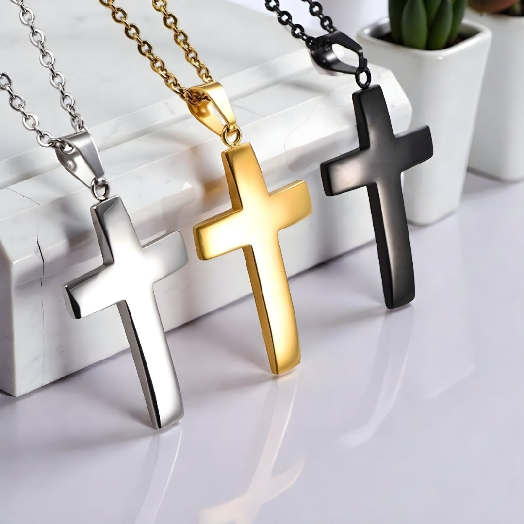 Collier homme pendentif croix minimaliste variantes argent dore noire table blanche