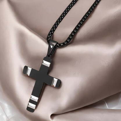 Collier homme, pendentif croix noire CLASSYCROSS™ satin gris