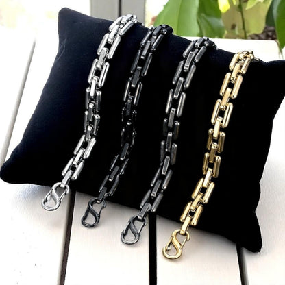 LE BRACELET HOMME MASCULET II™ variantes coussin table bois blanc