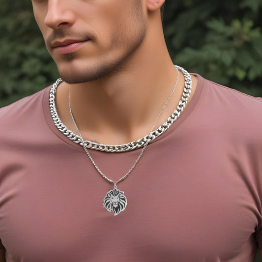 Collier homme- pendentif le LÉOPATE™ ; Collier tête de Lion gravé