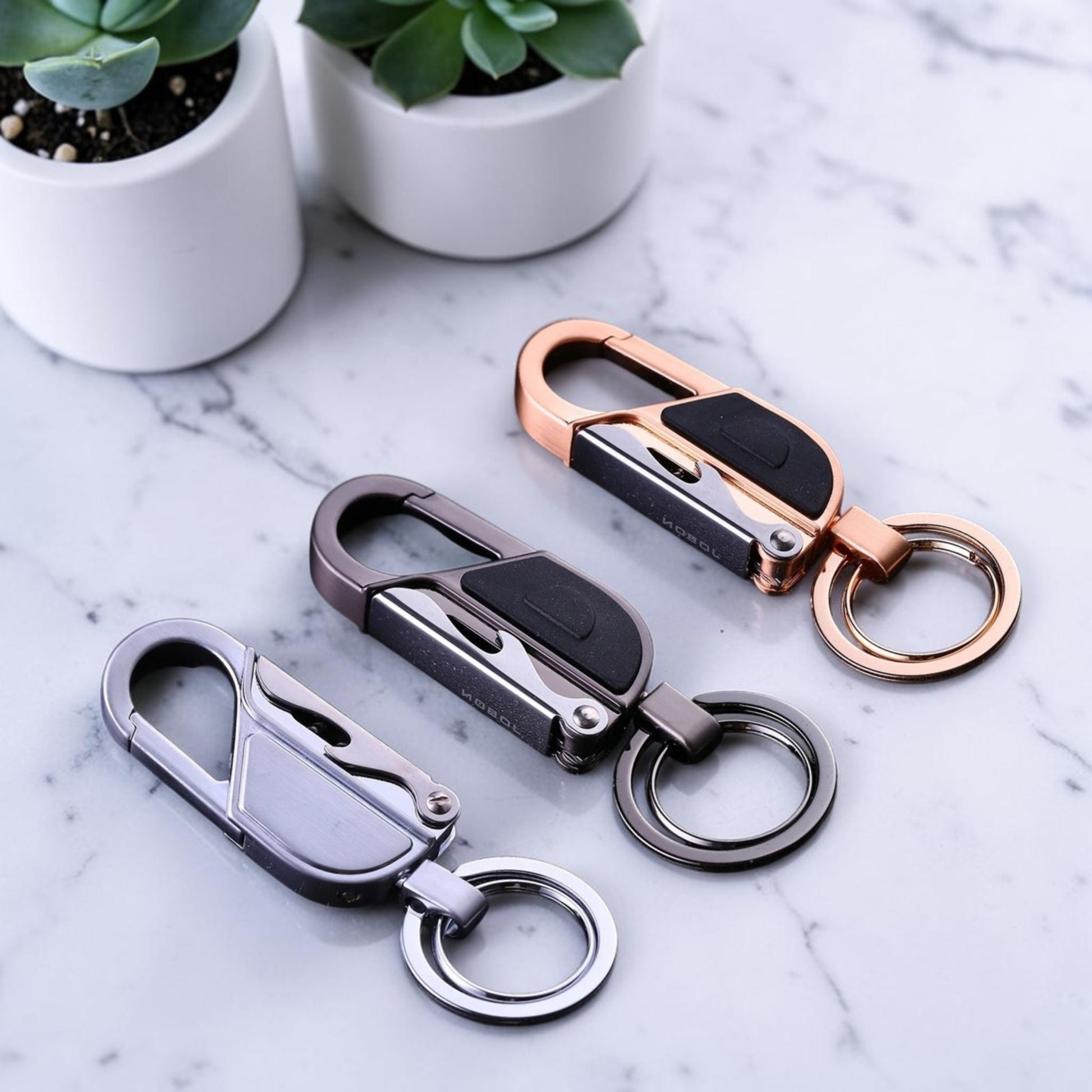 Porte-clé métal EDC mousqueton tactique 3-en-1 mmihommesmodernes.com
