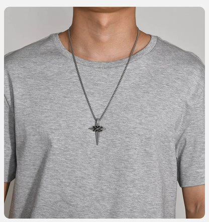 Collier homme- pendentif STAR IV™ : Un symbole puissant pour votre vie quotidienne