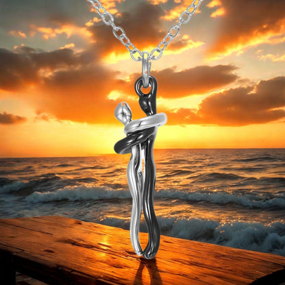 Collier homme- collier femme- pendentif COUPLE AMOUREUX  : l'amour à porter