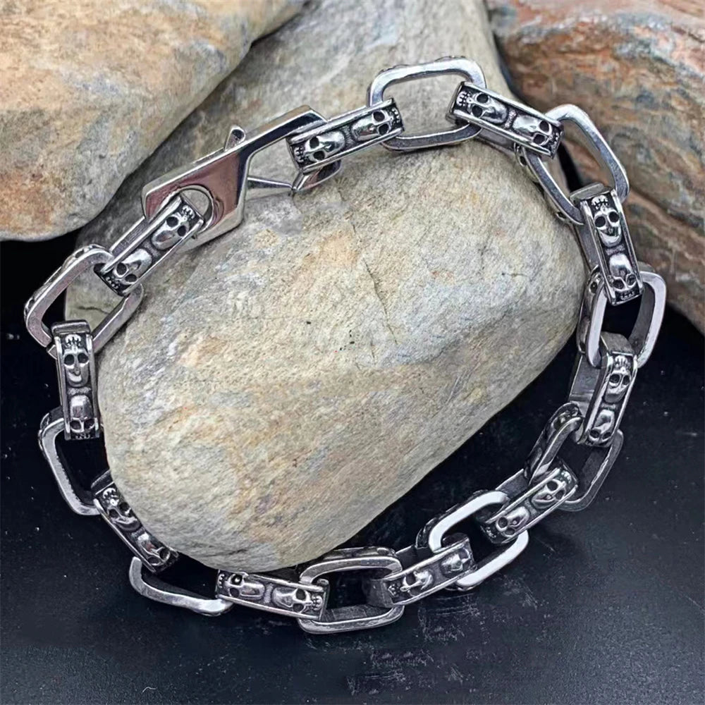 bracelet homme maillons skull crane rochers presentation